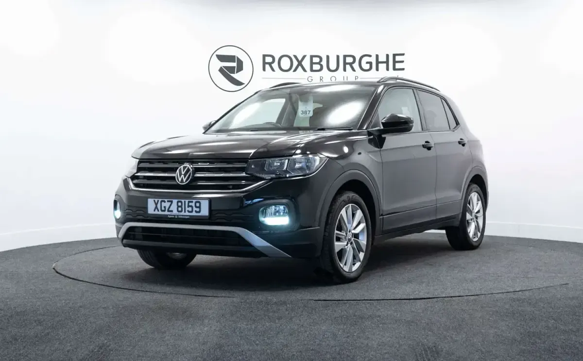 Second-hand VW T-Cross SE 110 CP (80 kW) 2022 Negru SUV