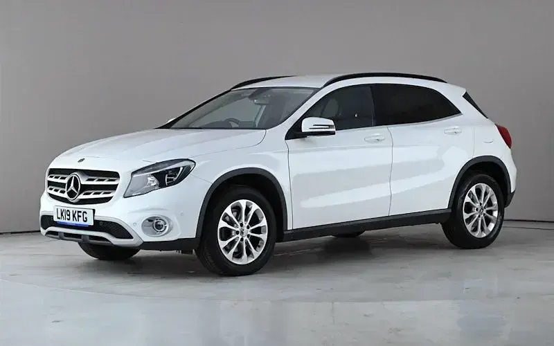 Usado Mercedes GLA200 Executive 156 HP (114 kW) 2019 Branco SUV