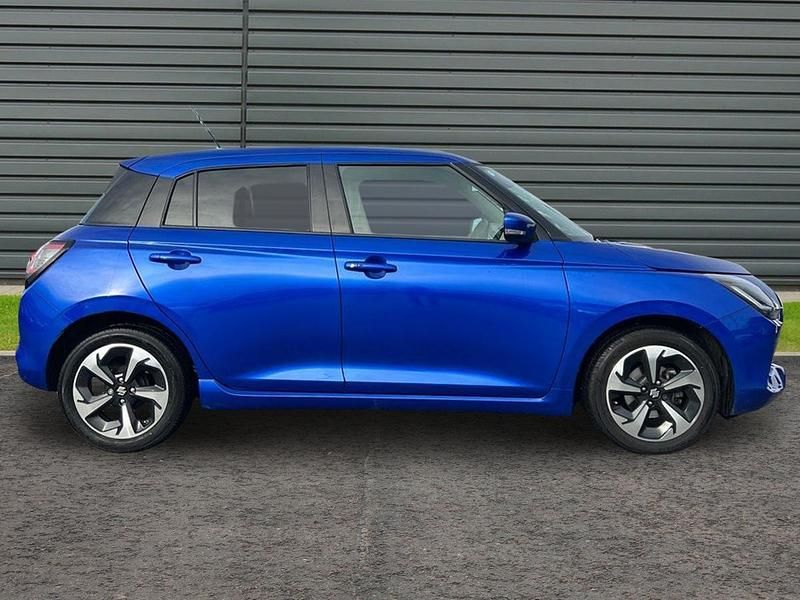 Used Suzuki Swift 82 HP (60 kW) 2025 Blue Hatchback