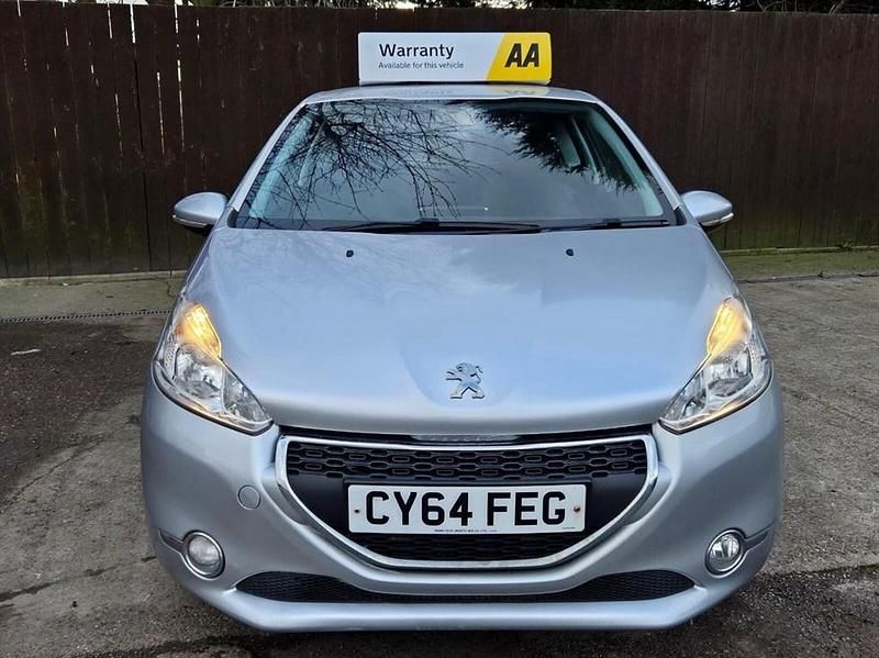 Gebraucht Peugeot 208 Active 2015 Silber Kleinwagen
