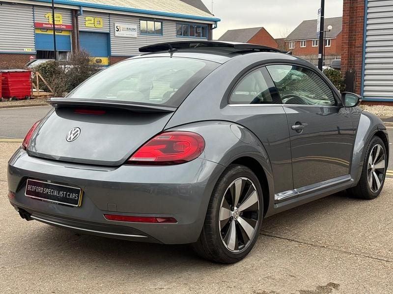 Used VW Beetle Design 150 HP (110 kW) 2018 Grey Hatchback