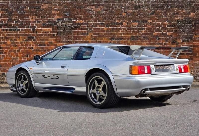 Used Lotus Esprit 349 HP (256 kW) 2000 Silver Coupe
