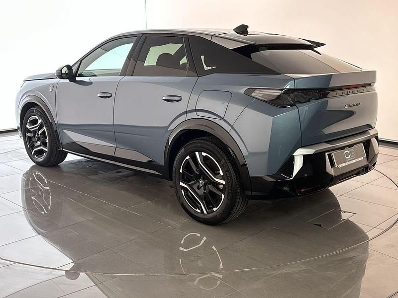 Used Peugeot e-3008 GT 152 kW (207 HP) 2025 Blue SUV