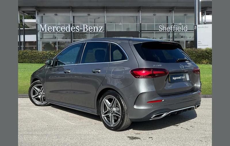 Used Mercedes B200 Executive 161 HP (118 kW) 2023 Grey MPV