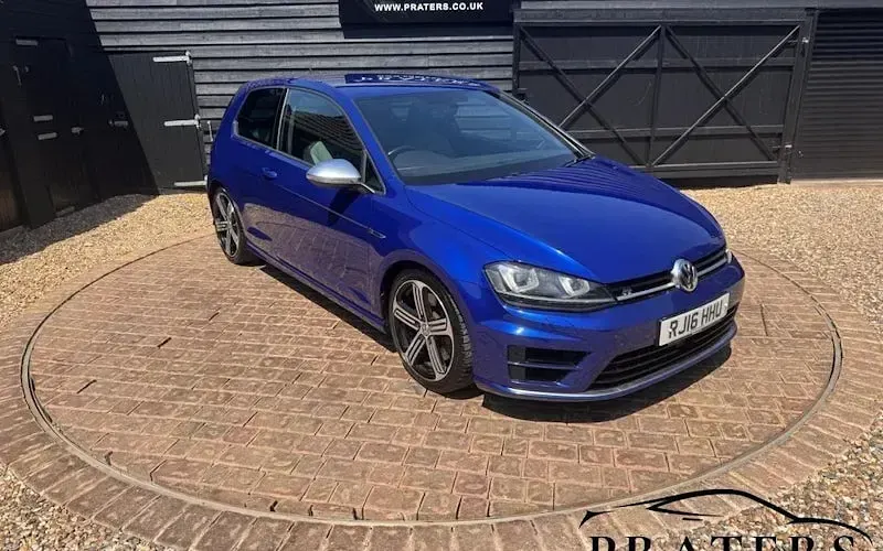 Used VW Golf VII R 300 HP (220 kW) 2016 Hatchback