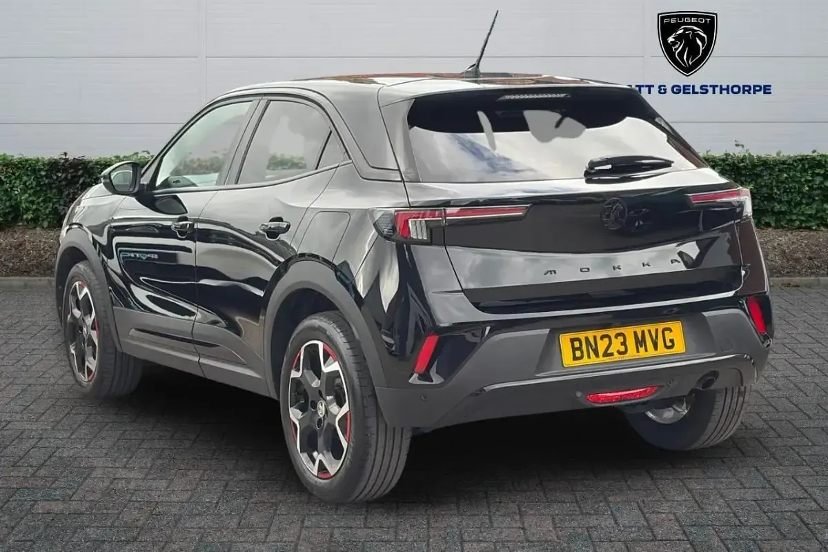 Used Vauxhall Mokka S 99 HP (72 kW) 2023 Black SUV
