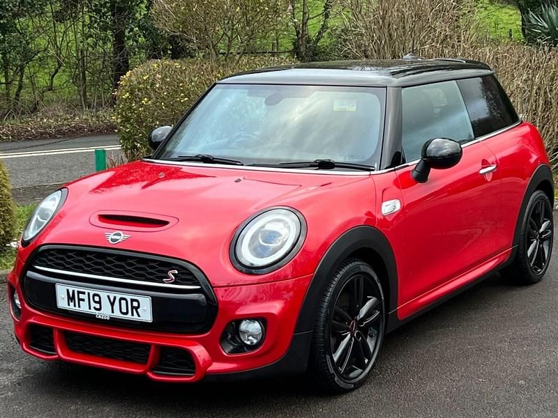 Used Mini Cooper S Hatch 2019 Red Hatchback