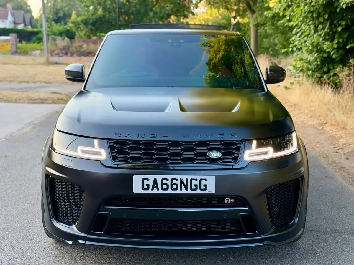 Used Land Rover Range Rover Sport SVR 575 HP (422 kW) 2020 Black SUV