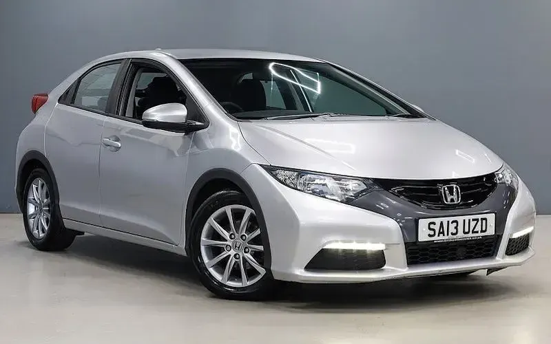 Used Honda Civic SE 99 HP (72 kW) 2013 Hatchback