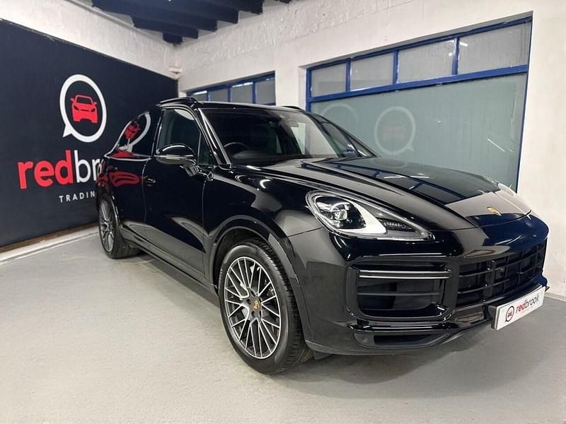 Used Porsche Cayenne Turbo 550 HP (404 kW) 2023 Black SUV