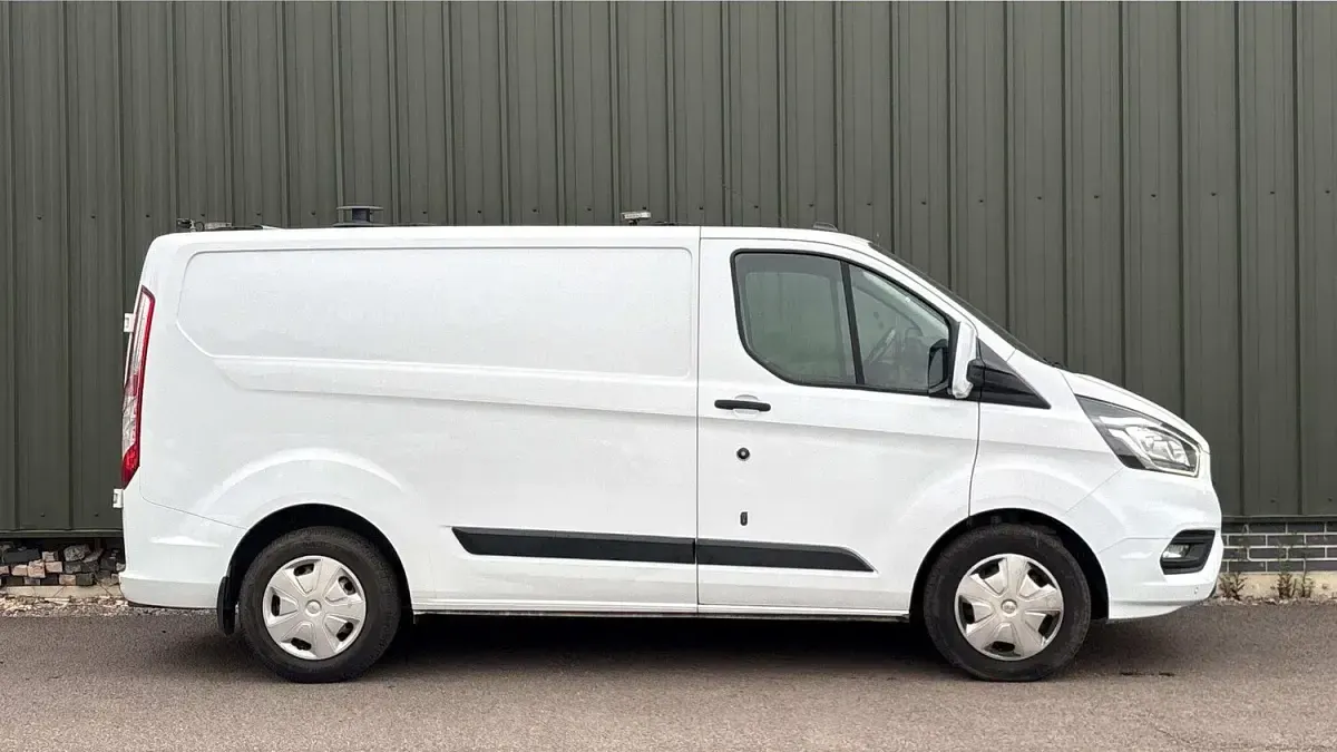 Used Ford Transit Custom Trend 130 HP (95 kW) 2020 White Van