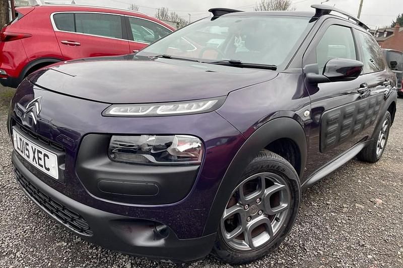 Used 2015 Citroën C4 Cactus Feel Hatchback | £4,299 (Fair price) - Image 1/1