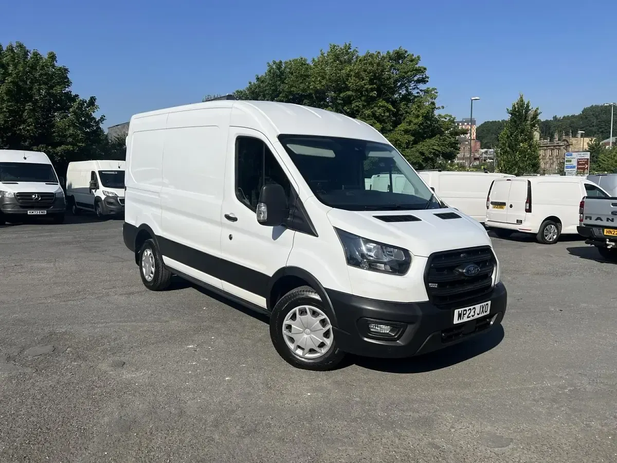 Used Ford Transit Trend 165 HP (121 kW) 2023 White Van
