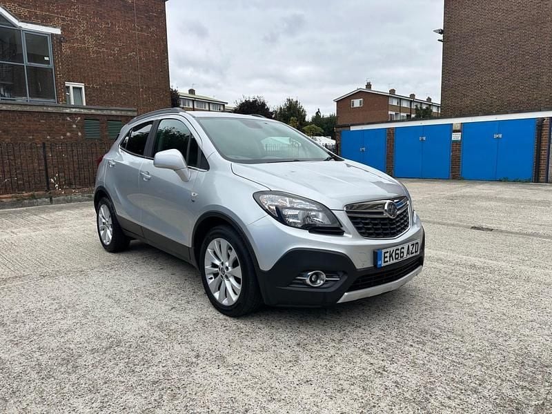 Silver Used 2016 Vauxhall Mokka SUV | £5,599 (Good price) - Image 1/4