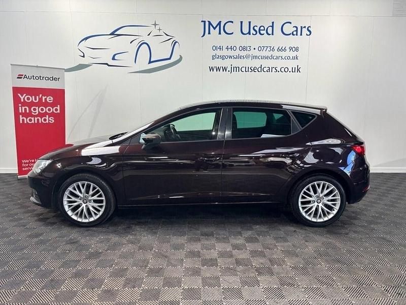 Used Seat Leon SE Dynamic 2017 Purple Hatchback