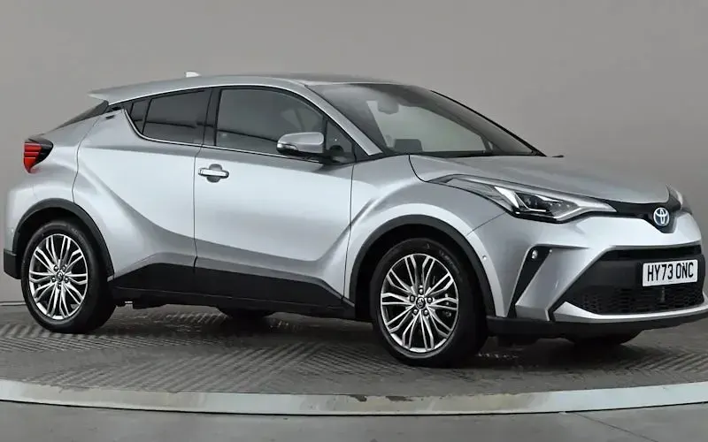Used Toyota C-HR 184 HP (135 kW) 2023 SUV