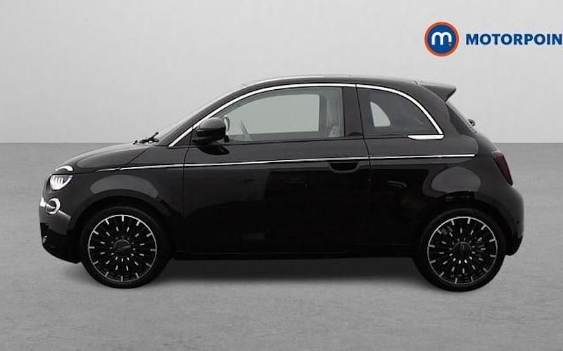Used Fiat 500e 86 kW (118 HP) 2025 Black Hatchback