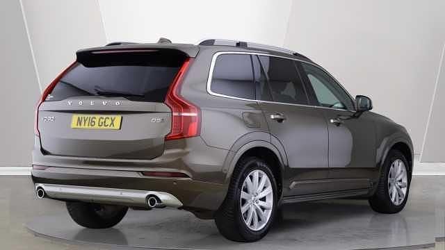 Used Volvo XC90 Momentum 235 HP (172 kW) 2016 SUV