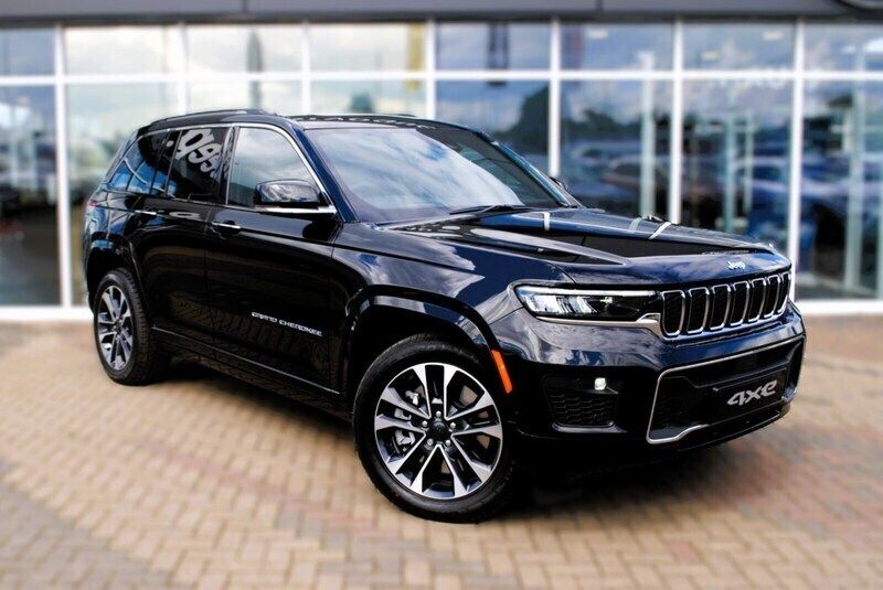 Black Used 2023 Jeep Grand Cherokee Overland SUV | £67,997 (Fair price) - Image 1/4