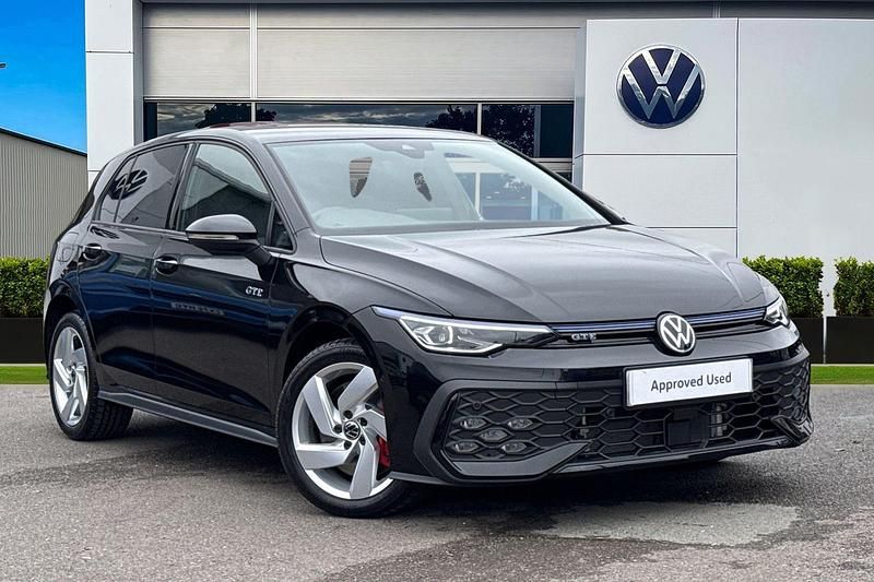Black Used 2025 VW Golf VIII GTE Hatchback | £28,989 (Expensive) - Image 1/4