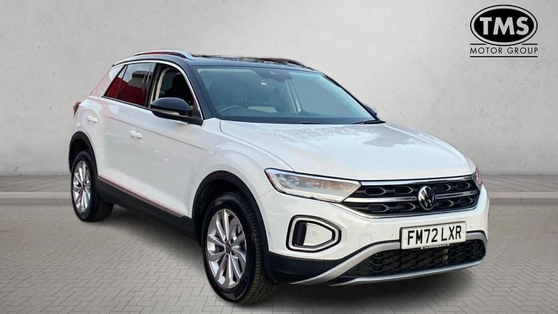 White Used 2022 VW T-Roc Style SUV | £21,399 (Fair price) - Image 1/4