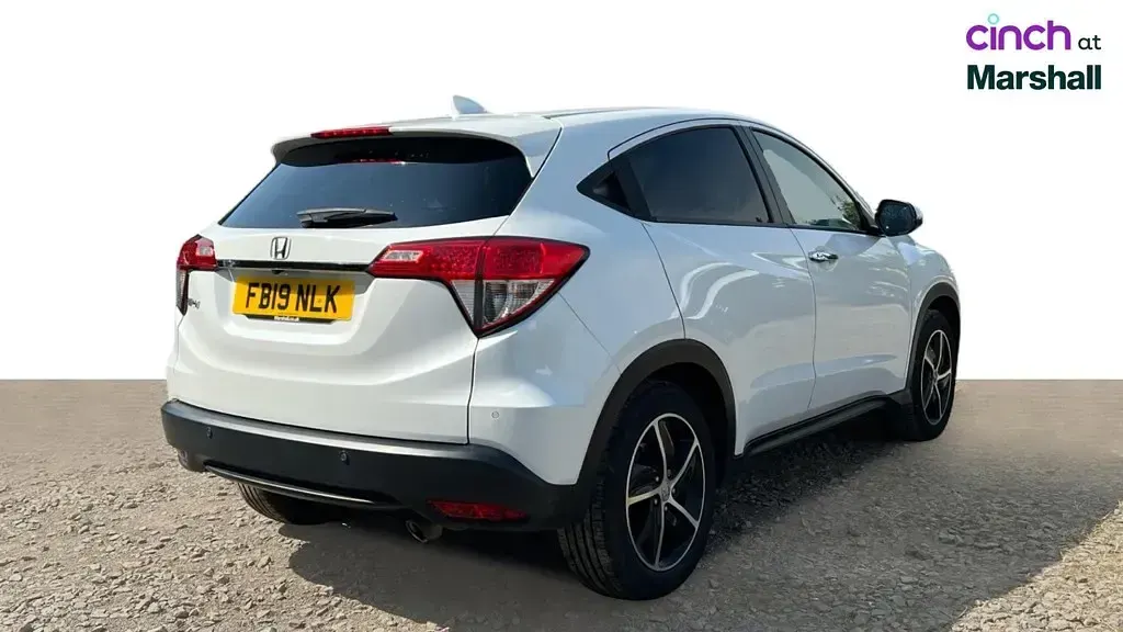 Used Honda HR-V SE 130 HP (95 kW) 2019 White SUV