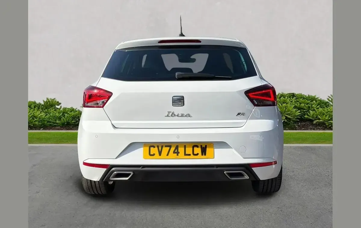 Used Seat Ibiza 113 HP (83 kW) 2024 White Hatchback