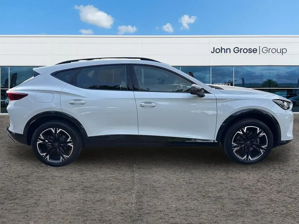 Used Cupra Formentor 150 HP (110 kW) 2025 White SUV