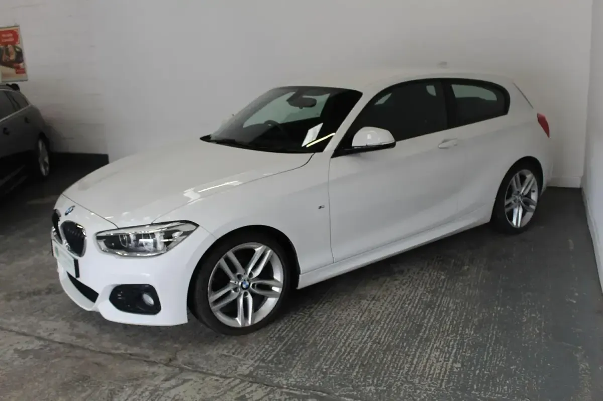 Used BMW 118 M Sport 2015 White Hatchback