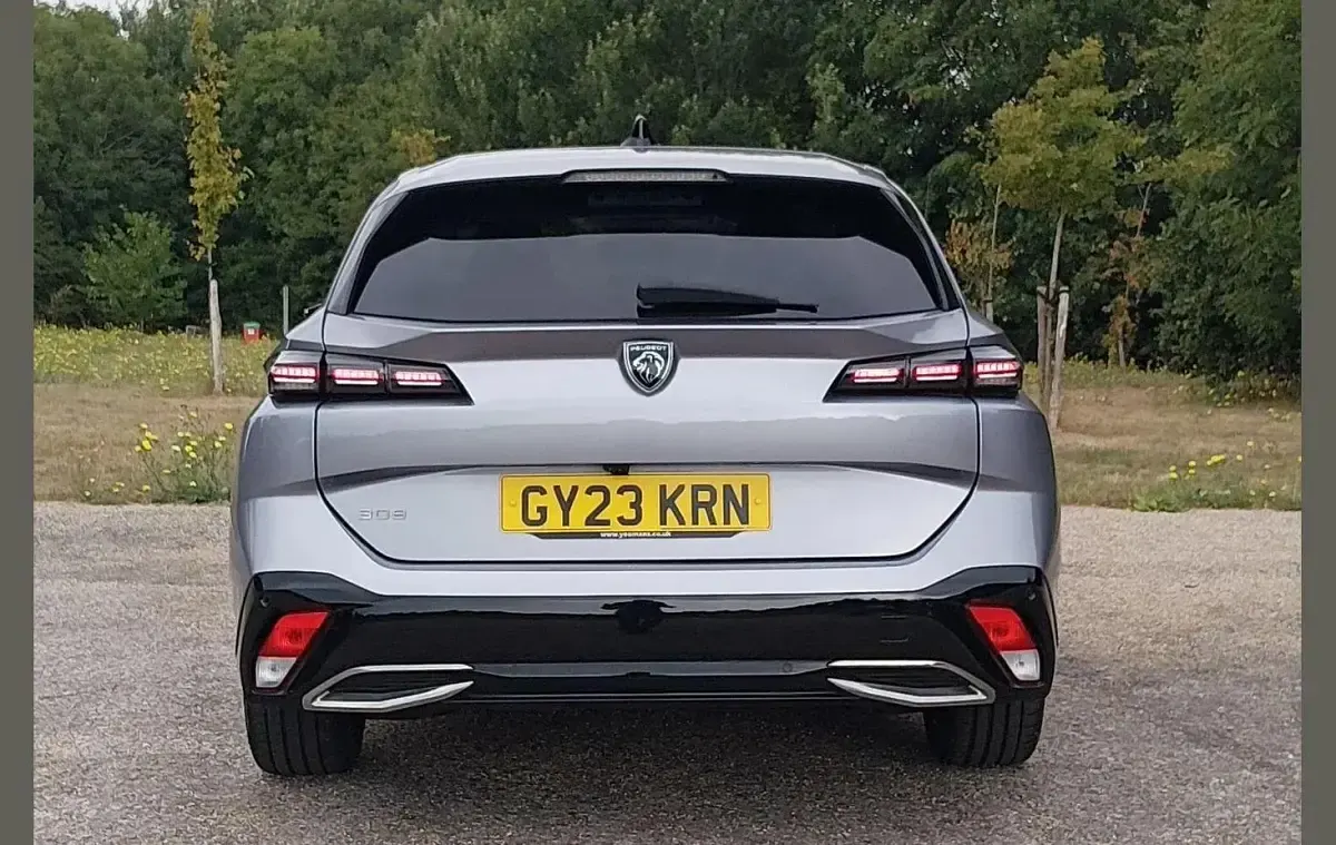 Used Peugeot 308 Allure Premium 128 HP (94 kW) 2023 Grey Estate