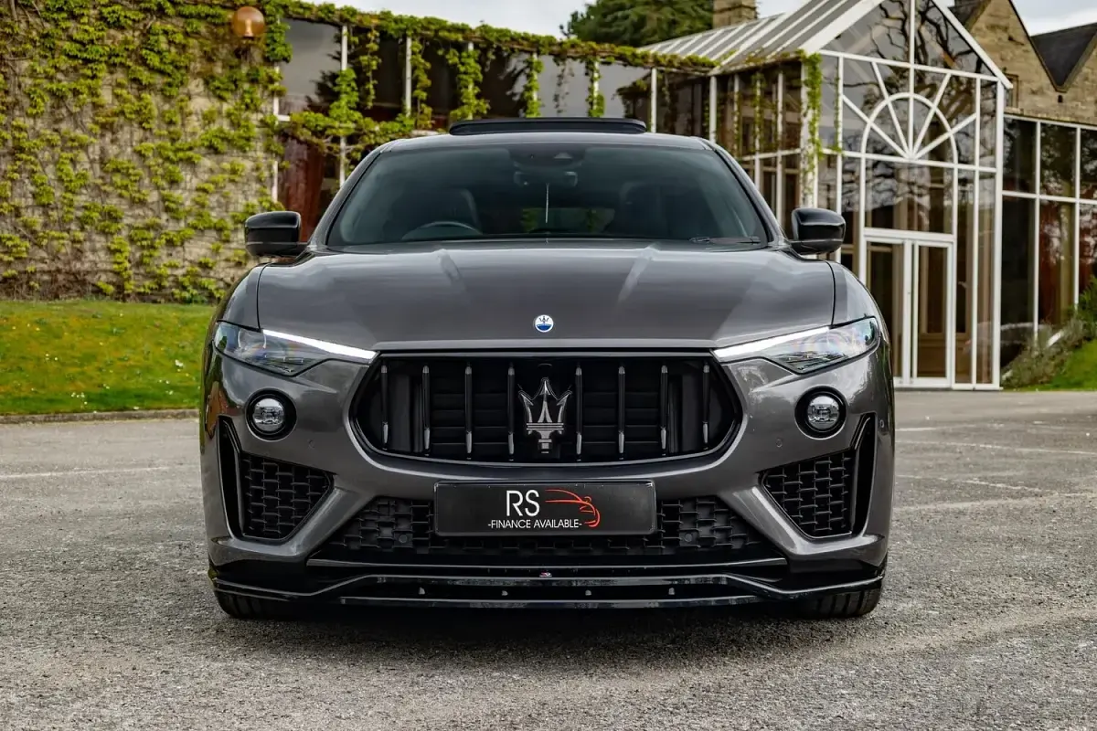 Begagnad Maserati Levante GT 330 HK (242 kW) 2021 Grå SUV