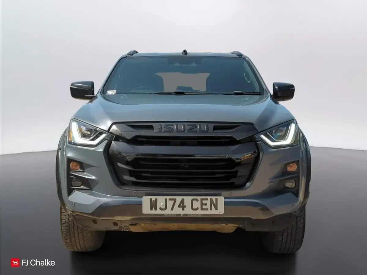 Usado Isuzu D-Max 163 HP (119 kW) 2024 Cinzento Pickup