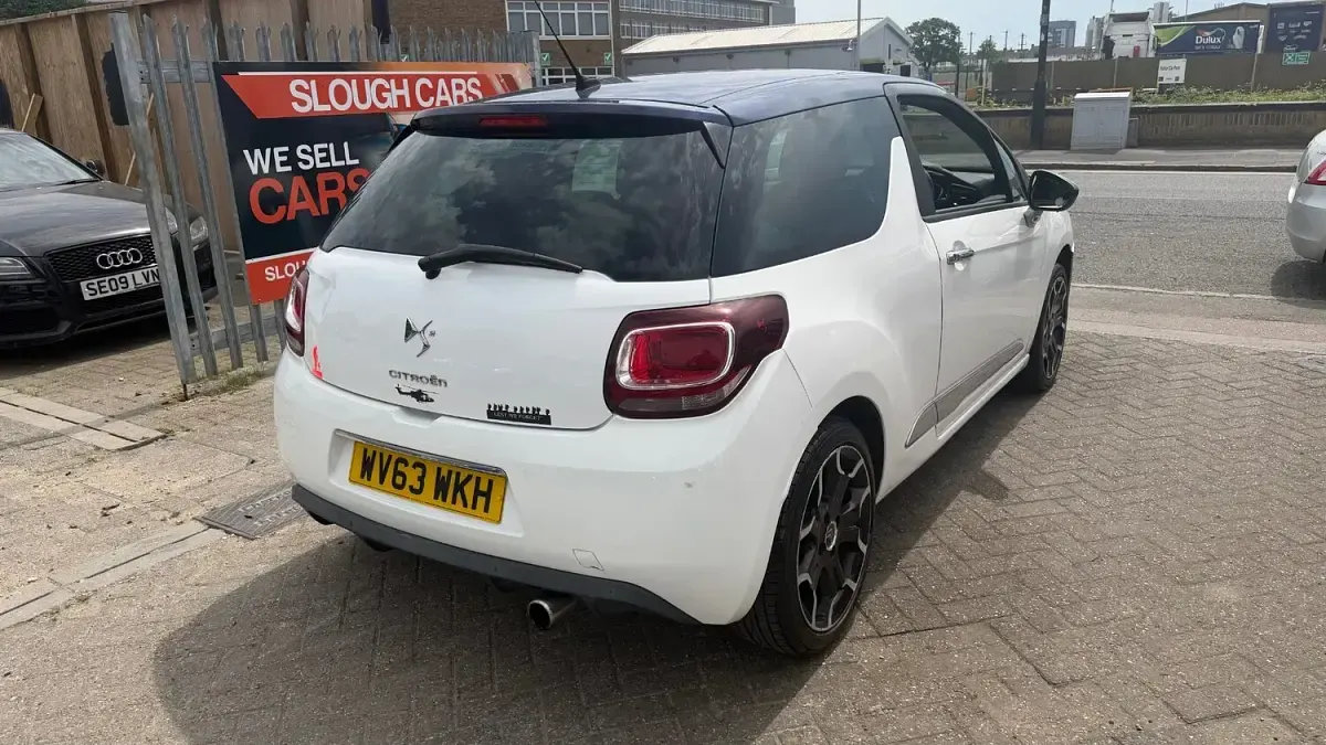 Used Citroën DS3 2013 White Hatchback