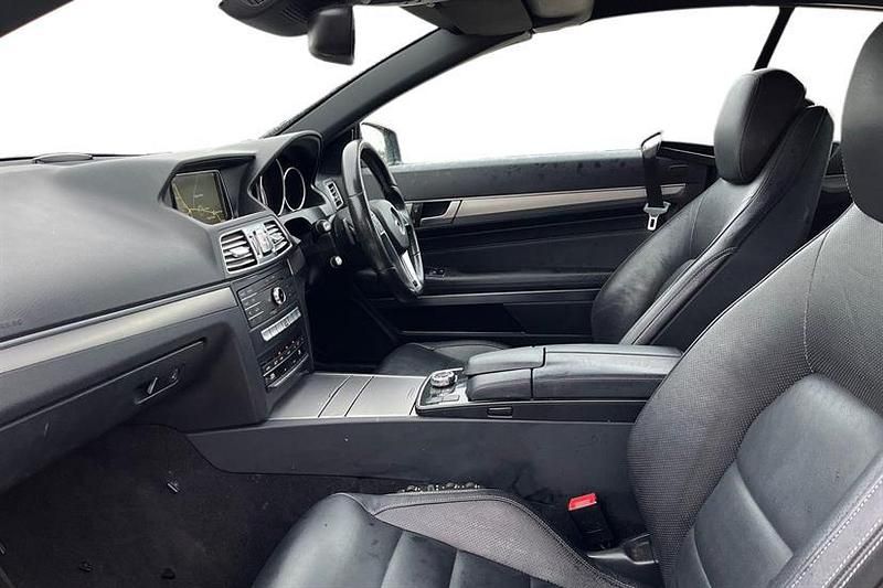 Used Mercedes E220 AMG line 177 HP (130 kW) 2015 Unknown Cabriolet