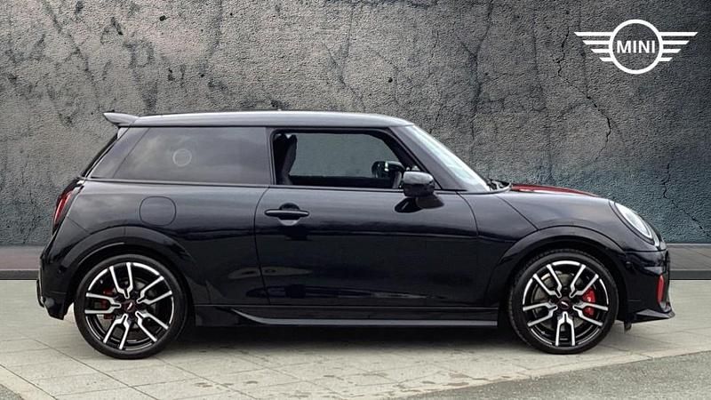 Used Mini John Cooper Works Hatch 228 HP (167 kW) 2025 Black Hatchback