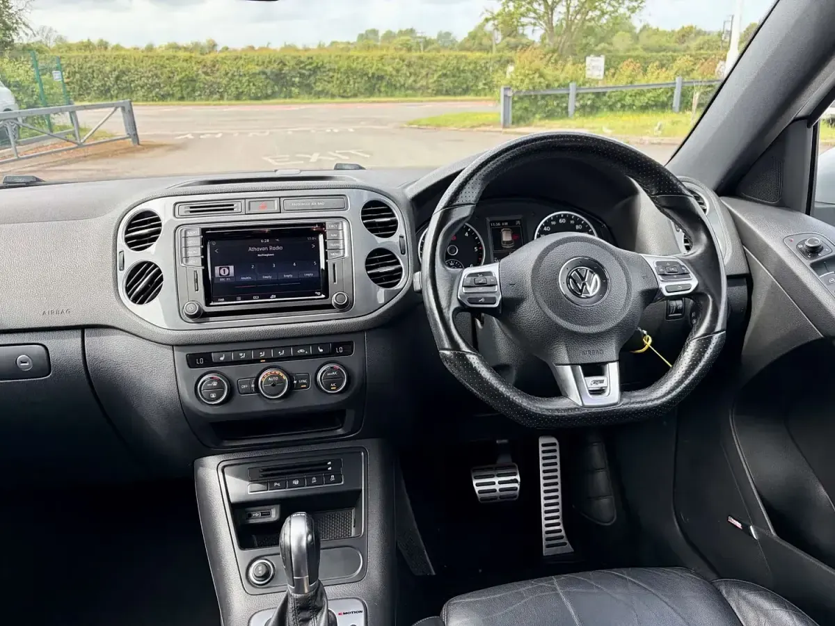 Used VW Tiguan R-line Edition 150 HP (110 kW) 2016 Silver SUV