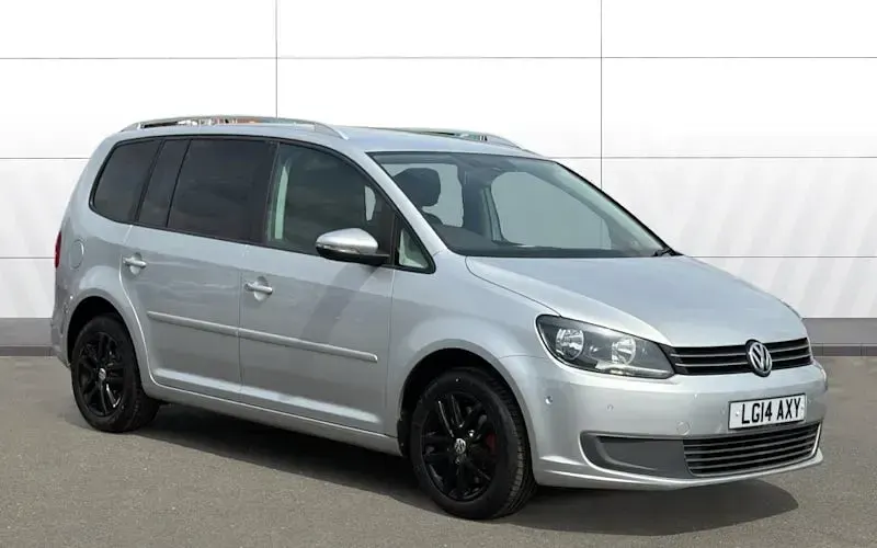 Used VW Touran SE 140 HP (102 kW) 2015 MPV