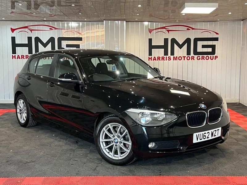 Black Used 2012 BMW 118 Comfort Edition Hatchback | £4,295 (Fair price) - Image 1/4