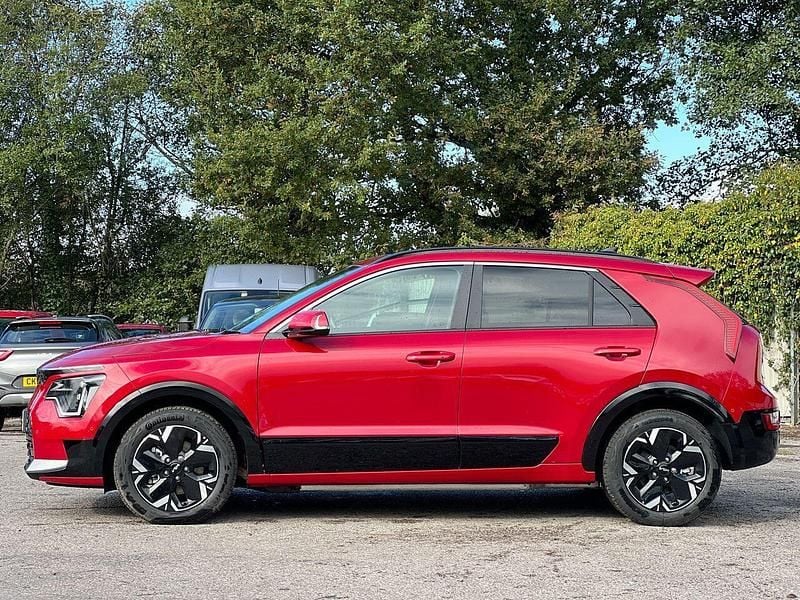 New Kia e-Niro 147 kW (201 HP) 2025 Red SUV