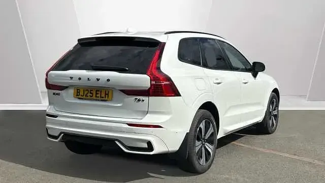 Used Volvo XC60 Plus 345 HP (253 kW) 2025 SUV