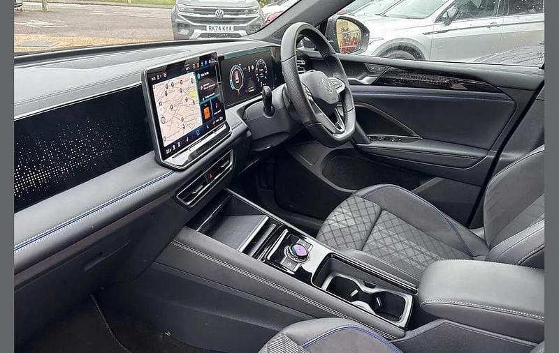 Used VW Tiguan R-line 150 HP (110 kW) 2025 Grey SUV