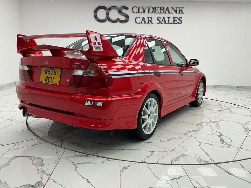 Used Mitsubishi Lancer 2017 Red Sedan