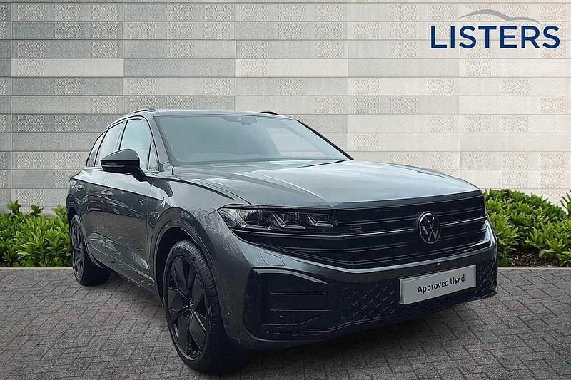 Silicon grey New 2025 VW Touareg Black Edition SUV | £63,995 - Image 1/4