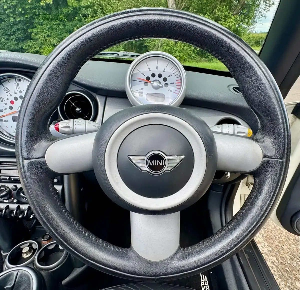 Used Mini Cooper Cabriolet 2008 White Cabriolet