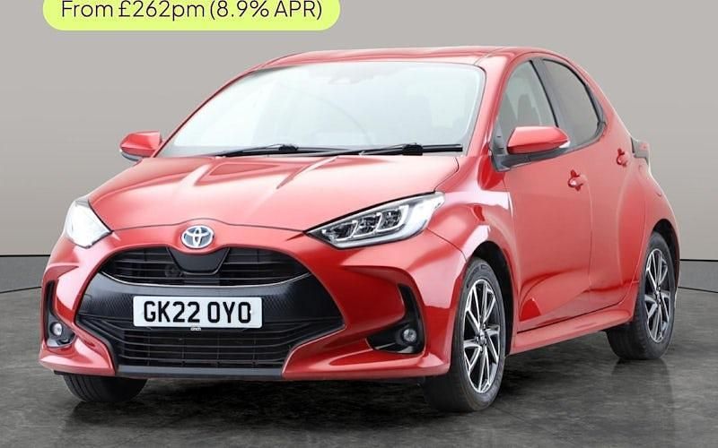Used Toyota Yaris Hybrid Design 116 HP (85 kW) 2025 Hatchback