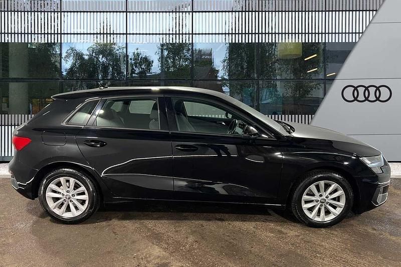 Used Audi A3 Comfort 110 HP (80 kW) 2020 Black Sedan