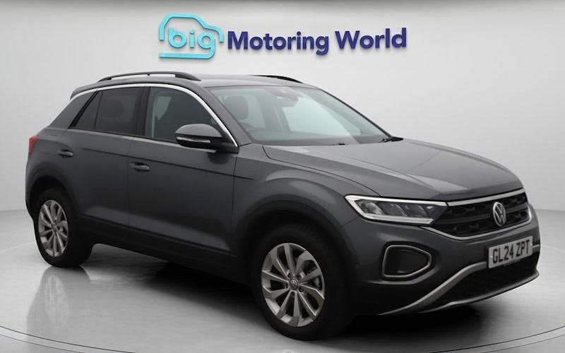 Used 2026 VW T-Roc Match SUV | £25,900 - Image 1/4