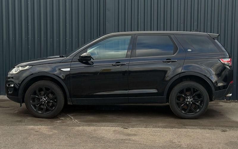 Used Land Rover Discovery Sport HSE 190 HP (139 kW) 2015 Black SUV