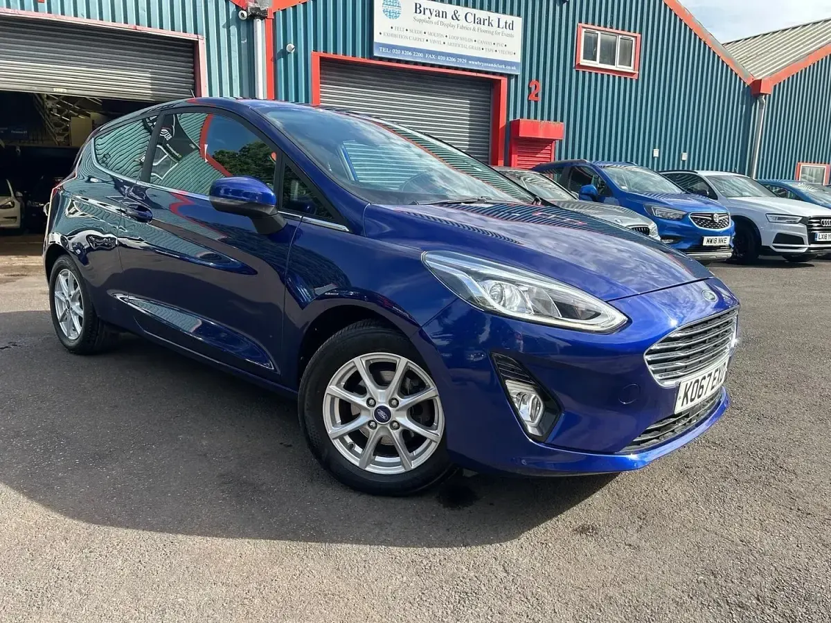 Used Ford Fiesta Zetec 2018 Blue Hatchback