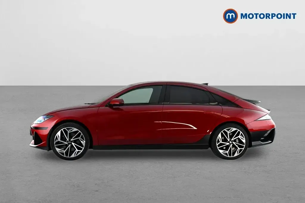 Usado Hyundai Ioniq 6 Premium 167 kW (228 HP) 2024 Vermelho Sedan